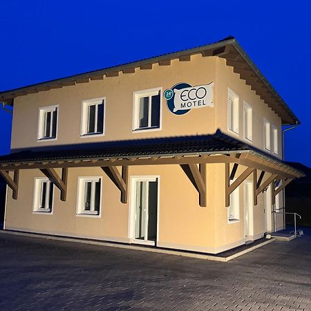 Eco Motel Wallersdorf Екстериор снимка
