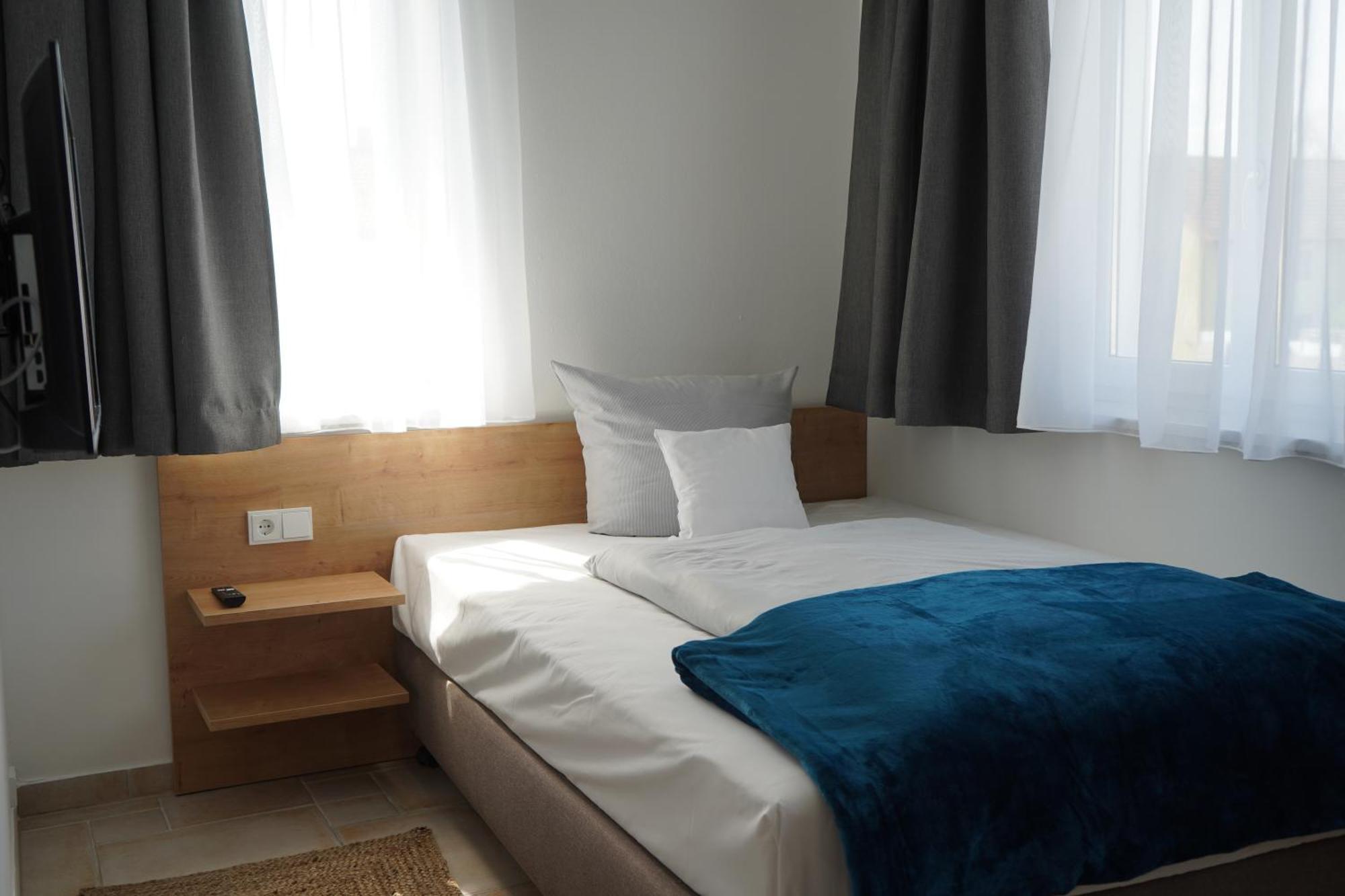 Eco Motel Wallersdorf Екстериор снимка